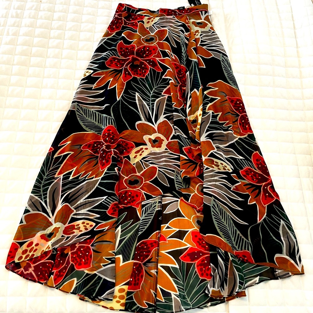 Club Monaco high low skirt size 2